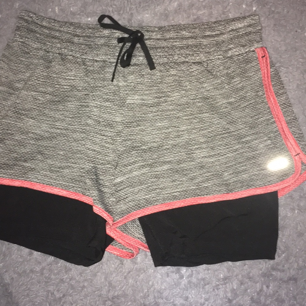Target Running shorts - Picture 2 of 4